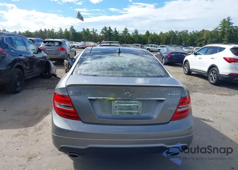 2012 Mercedes-Benz C 350 Sport 4Matic из США, поврежденный, VIN WDDGJ8JB7CF899876
